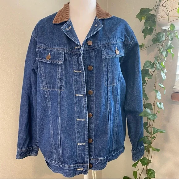 Willow Bend Jean Jacket Denim Jacket with Cabin Scene
Size Medium - Picture 2 of 11